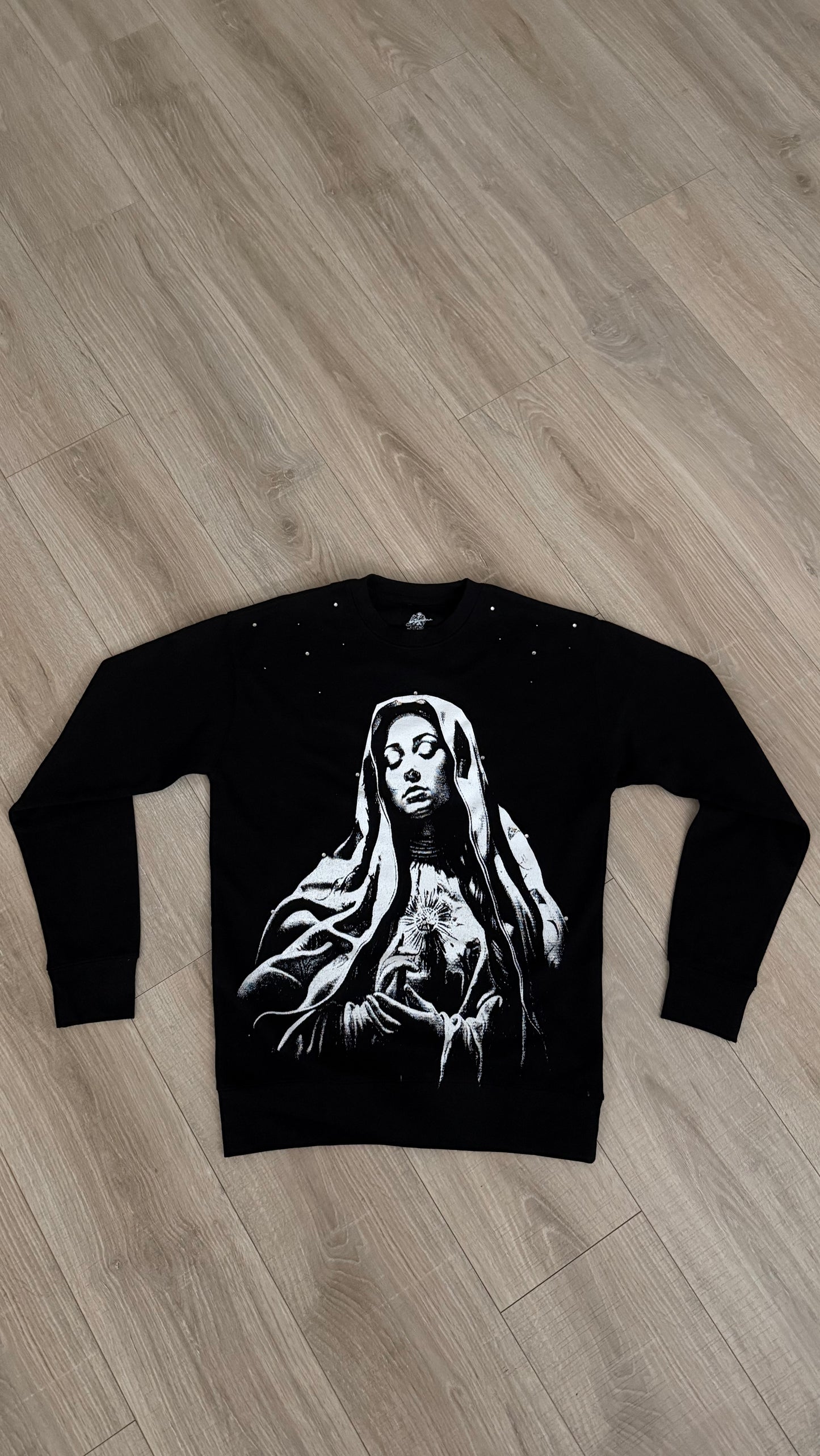 (Colorways) VIRGEN MARY RHINESTONE CREWNECK