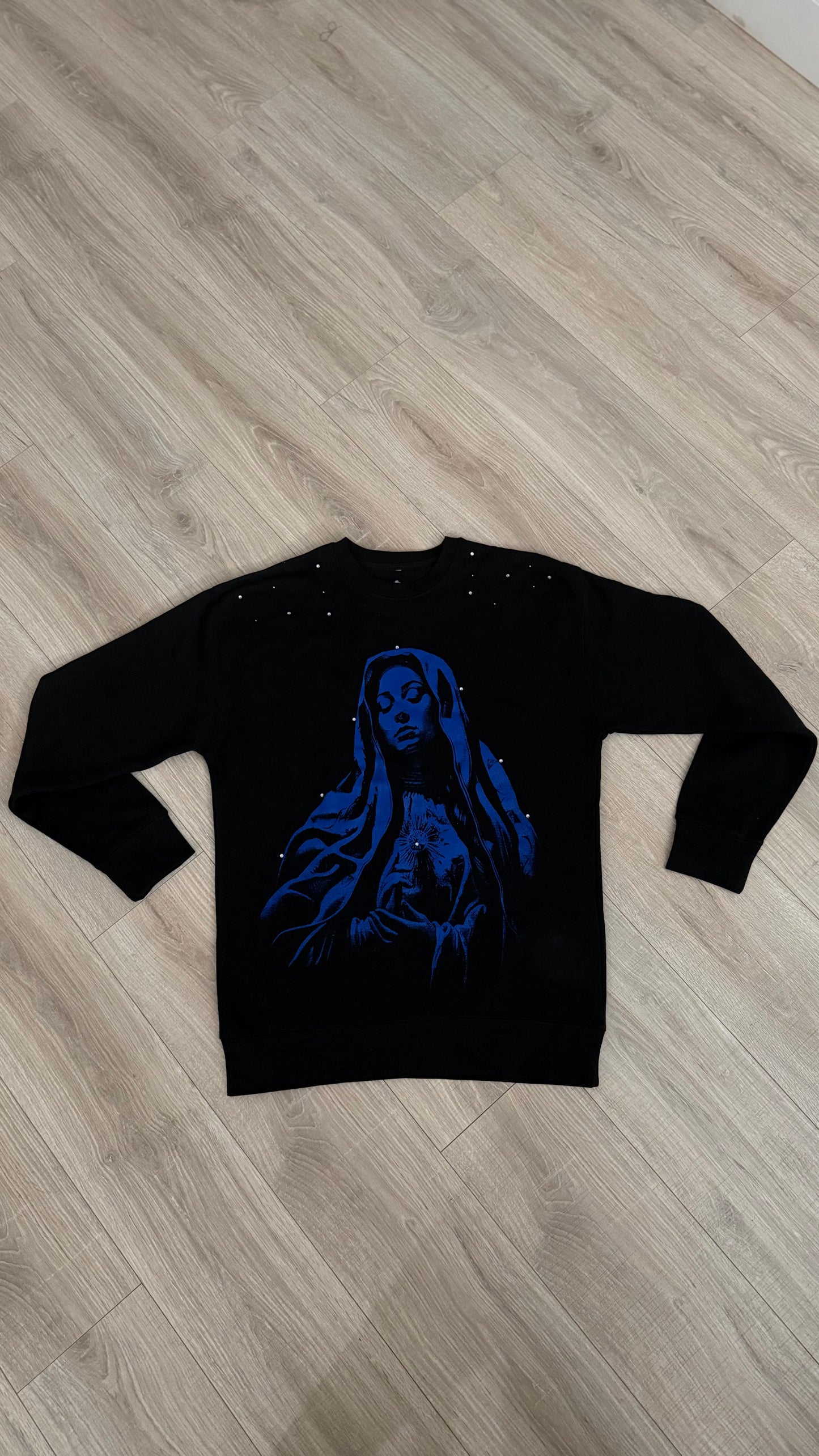 (Colorways) VIRGEN MARY RHINESTONE CREWNECK
